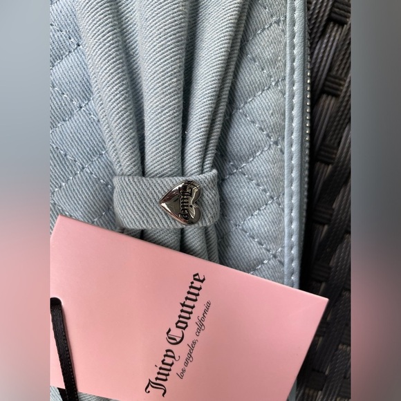 Juicy Couture Wallet,Sky Blue Quilted Wallet with Heart Charm,women’s Wallet. - Picture 2 of 16